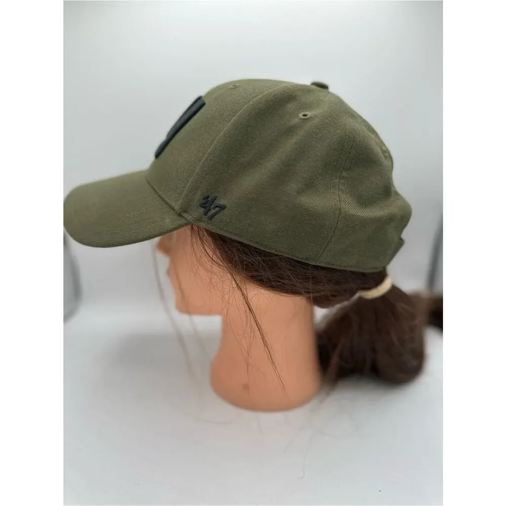 47  NY Giants Logo olive green Baseball Cap
